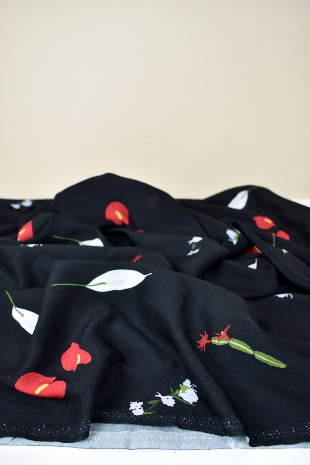 Rooted Silky Viscose Winter Floral Black